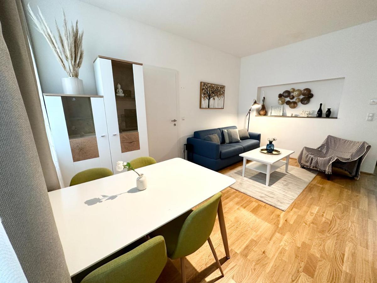 Book-A-Room Panda-Apartments Wien Exterior foto
