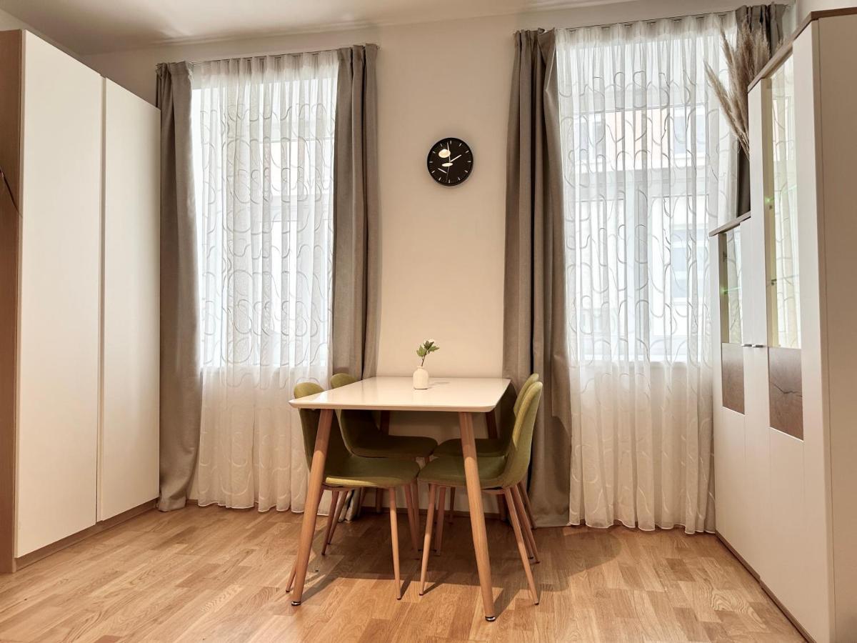 Book-A-Room Panda-Apartments Wien Exterior foto